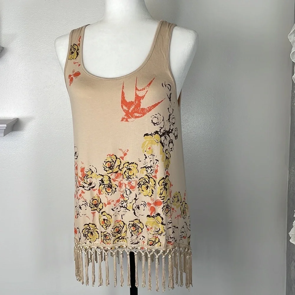 Nevada Teagan Sleeveless Top with Tassels - Picture 3 of 14